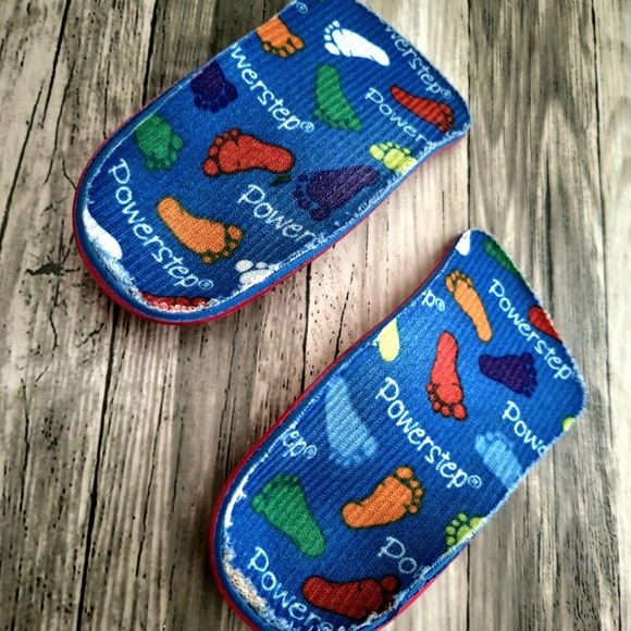 Powerstep PowerKids Pediatric 3/4 Length Orthotic Supports - Picture 5 of 7